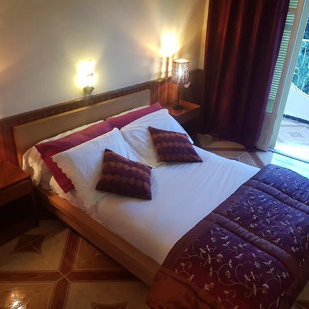 Hotel El Hayat บัตนา ภายนอก รูปภาพ